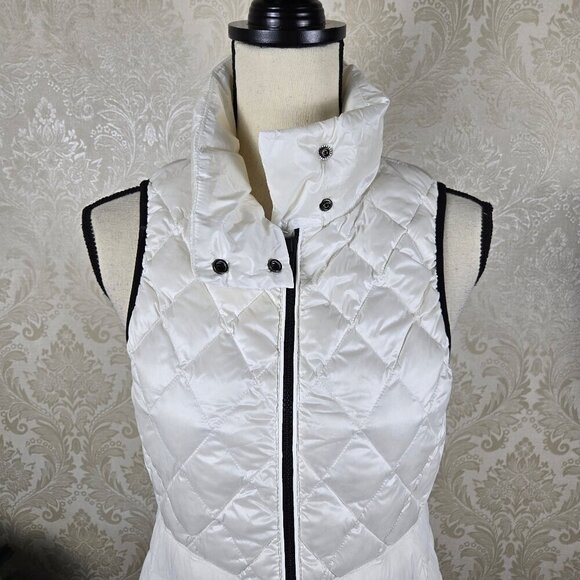 Calvin Klein Performance Size XS White Black Quilted Puffer Vest  Zip Front - Picture 12 of 16